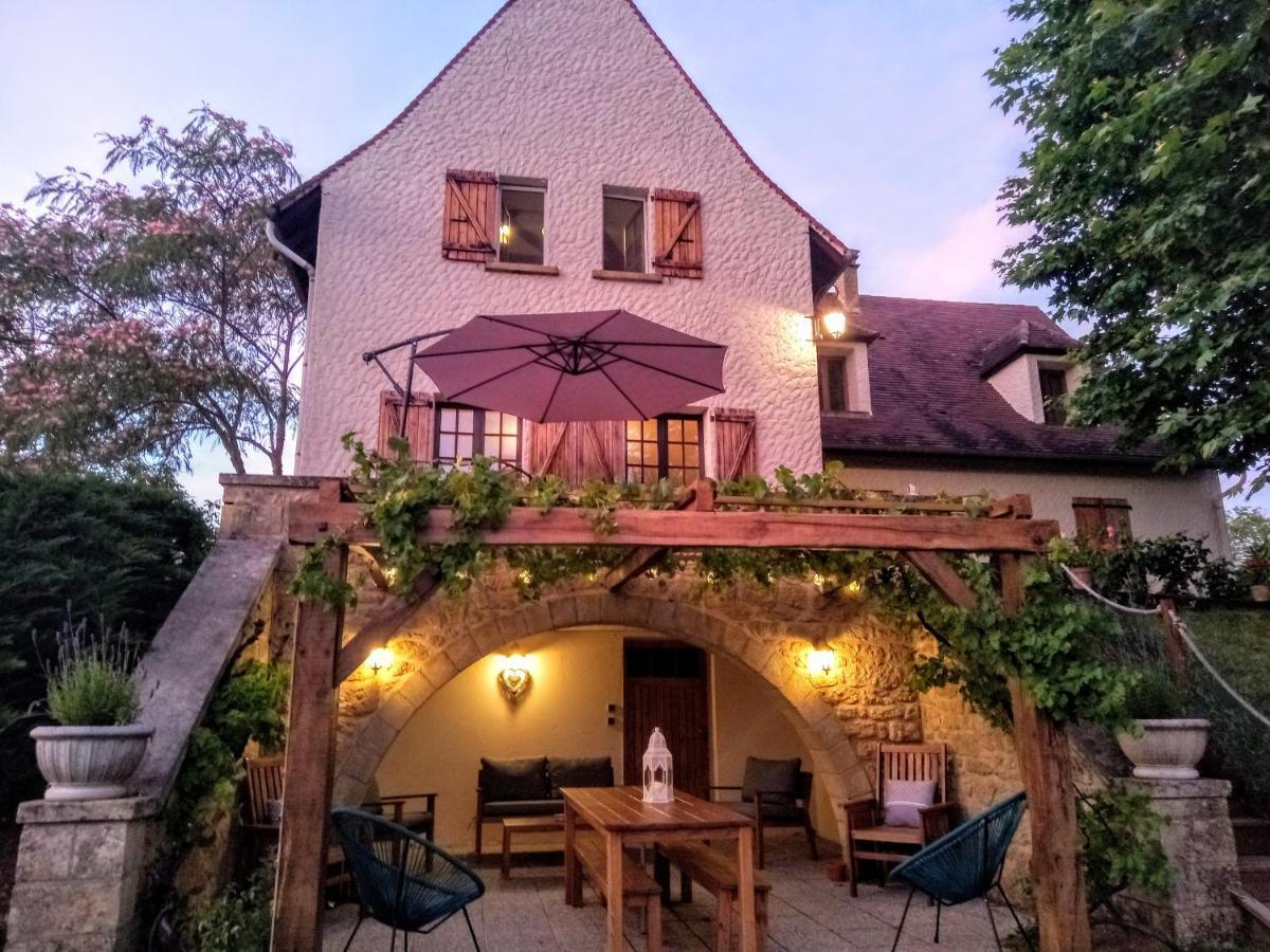 Au Soleil Couchant Saint-Julien-de-Lampon Exterior photo